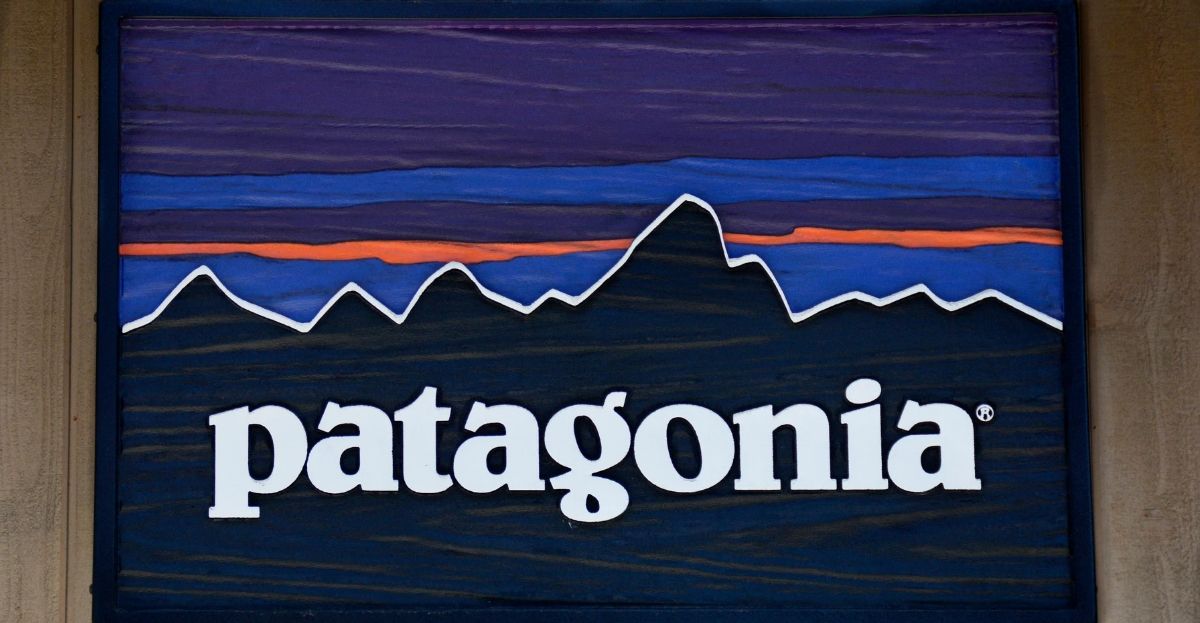 i4cp's tweet photo. i4cp member Patagonia says it will pay workers while stores will closed. #nextpractice https://t.co/xOgkkAgenO https://t.co/K0XD6GkQHT