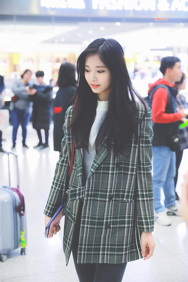 LIKE YU💕
#쯔위 #TZUYU #트와이스  
i.imgur.com/0BzOj8k.jpg
i.imgur.com/TNjtTHk.jpg
i.imgur.com/Vc9BMI1.jpg