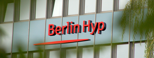 boersenzeitung's tweet photo. #BerlinHyp baut Neugeschäft kräftig aus – Gespräch mit #Vorstandschef Sascha Klaus: „2019 war für die #Berlin #Hyp ein gutes Geschäftsjahr. Unsere Erwartungen wurden übertroffen, sowohl was das Neugeschäft als auch was das Ergebnis angeht.“
https://t.co/4ujwvIkcxK https://t.co/G8drXqrigO