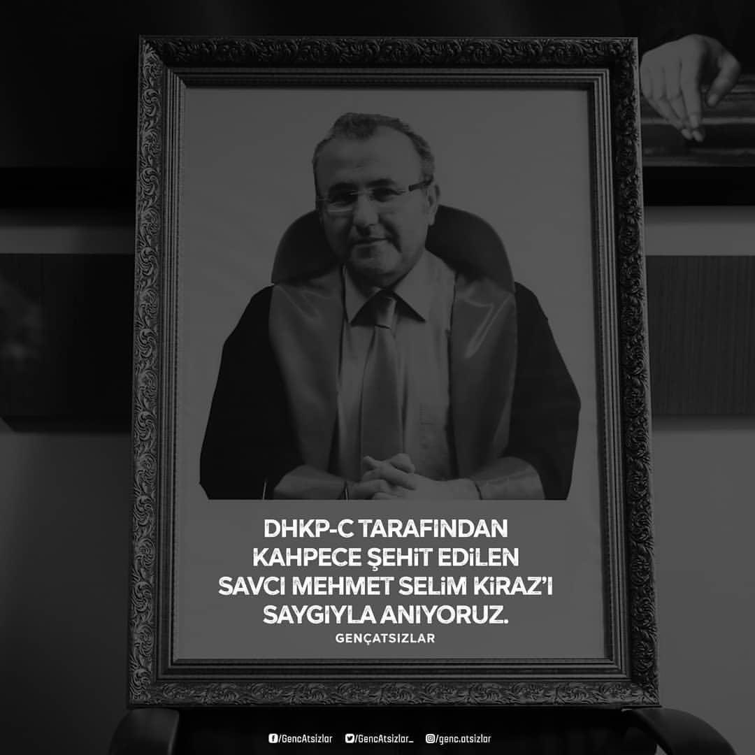 maruniturkculer's tweet photo. Cumhuriyet Savcısı Mehmet Selim Kiraz’ı şehit edilişinin yıl dönümünde saygıyla anıyoruz. #MEHMETSELİMKİRAZ https://t.co/INCJnufCDQ