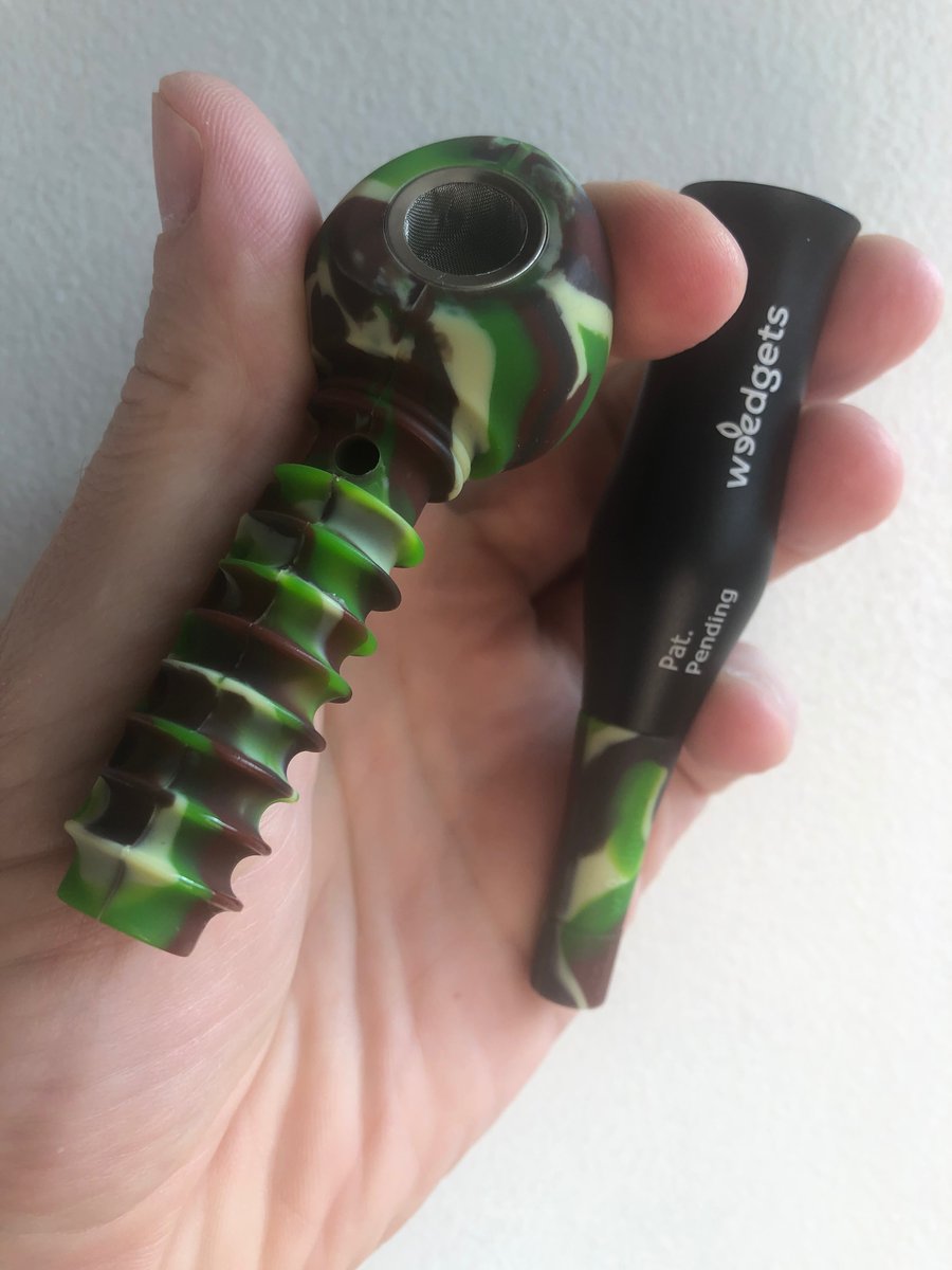 weedgets's tweet image. Maze Pipe - Veteran's black-camo-green limited addition, self cools the smoke to room temperatures &amp;amp; block resin and tar. Perfect veteran's gift. #Smokers #highlife #Veterans #420goddess #420girls