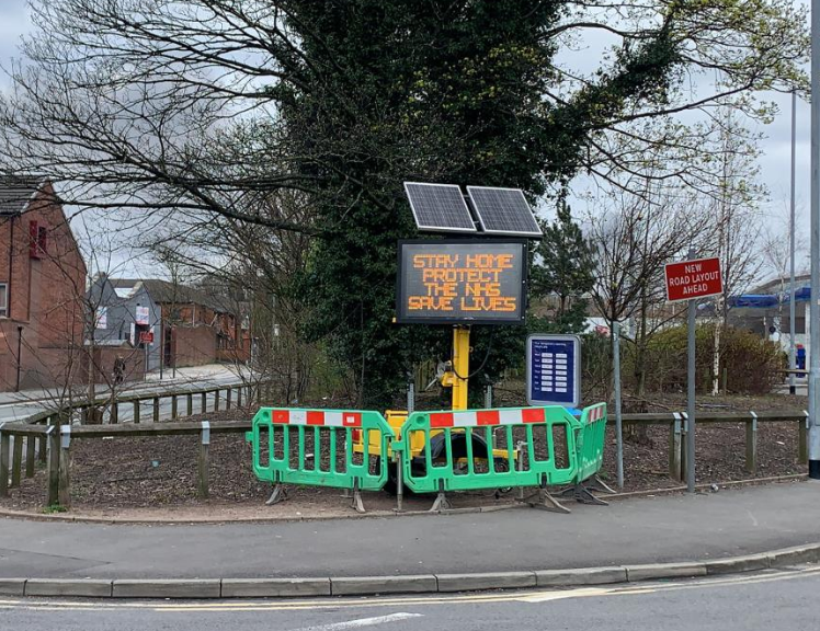 Our Traffic Management Team assisting Salford City Council deliver vital messages.
#stayhome #ProtectTheNHS #Salford #Trafficmanagement