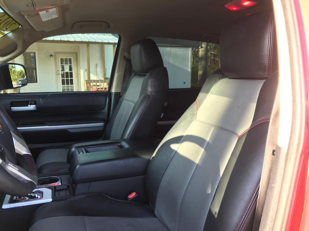 JSAutoLLC's tweet photo. This truck gets heads turning! The 2014 TOYOTA TUNDRA CREWMAX SR5 only has 95k miles on it, brand new tires with five inch lift, upgraded sound system, aftermarket lights and exhaust, and Rhino bumpers! Interest rates starting as low as 2.99%!
-
-
#LincolnAL #PellCityAL #ArgoAL https://t.co/9PodWEC9Jw