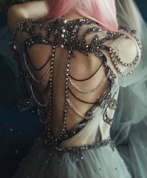 👗Chotronette
avalaible here tidd.ly/3402cfca