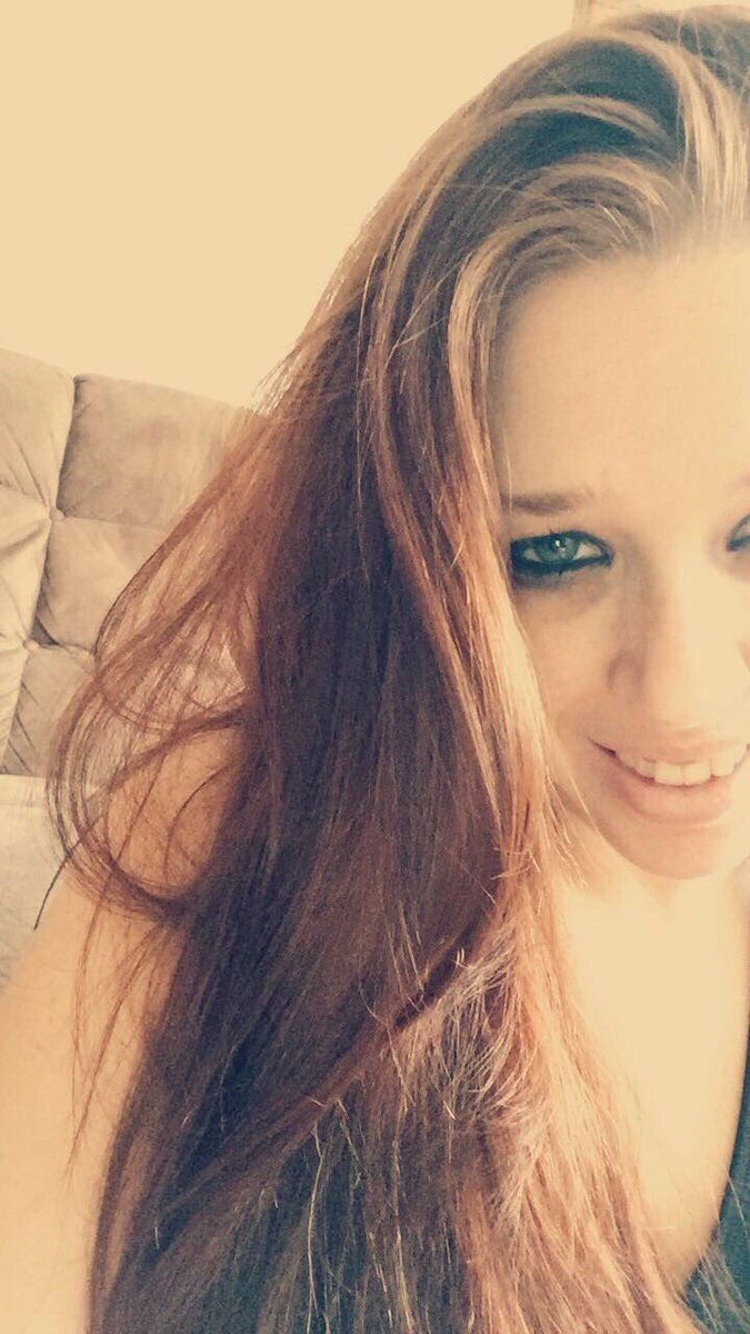 blueyes9191's tweet photo. 💋✌🏼🌈 https://t.co/BxhERjleTz