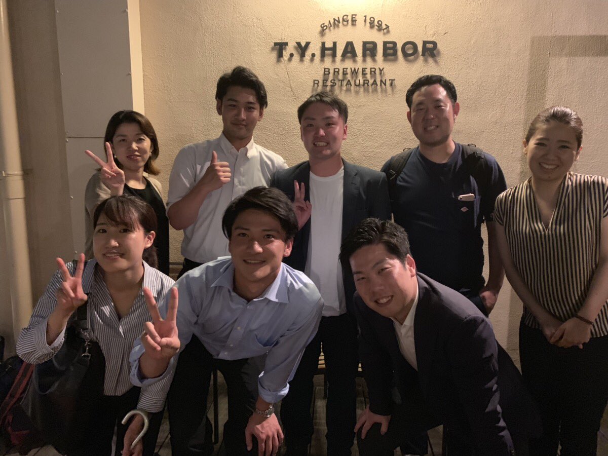 EeJiii56's tweet photo. 株式会社あつまるに入社して1年がたちます。
本当に偶然なあつまるとの出会いから、今この場所で素晴らしい方々に囲まれて仕事をしていることを誇りに思います。
(続く) https://t.co/eEL91lGKyU