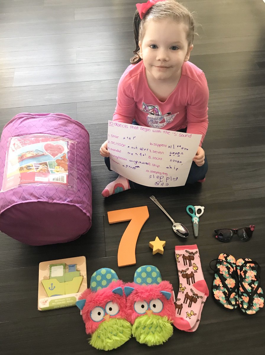 abbott_graham's tweet image. Beacon Hill School ECDP students are busy having fun and learning from home.  @BeaconhillFMPSD @FMPSD  #ABLearningAtHome #FMPSDLearningAtHome