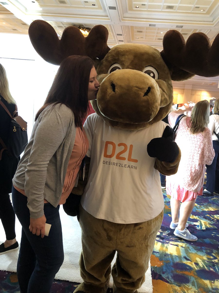 pamelaloving's tweet photo. I took 3 coworkers to a conference in Vegas. We found a moose. There may have been wine...no wait that was later. This was my attempt in a contest for funny photos. #ikissedamooseandilikedit 🎶🎶 Guess what song inspired that 😉 #DevLearn2019 https://t.co/Bkg8sCoEki