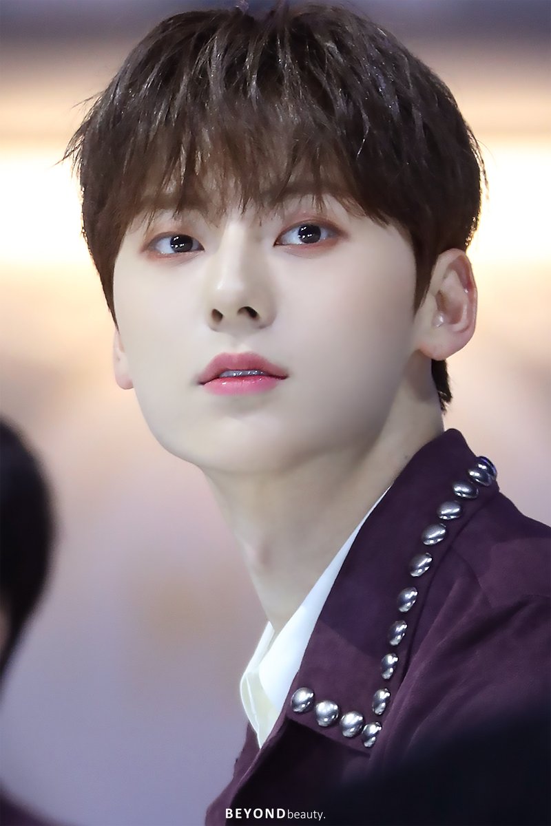 BEYONDIT_0901's tweet photo. 💙💙💙
I hope our normal life will return soon.
#stay_safe 
#민현 #Minhyun 
https://t.co/W4r2HUUfmu
https://t.co/YllqZe4TgM https://t.co/VTmy6HRZVo