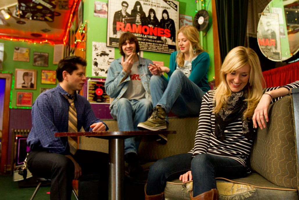 That time we interviewed the sensational Sugar Stems!
sugarstems.bandcamp.com
dirtnaprecords.bandcamp.com
#Milwaukee #PowerPop #RockNRoll #Garage 
<a href="/DirtnapRecords/">Dirtnap Records</a>, Screaming Apple Records @BachelorRecords, Dusty Medical Records
audioammunition.blogspot.com/2013/05/sugar-…