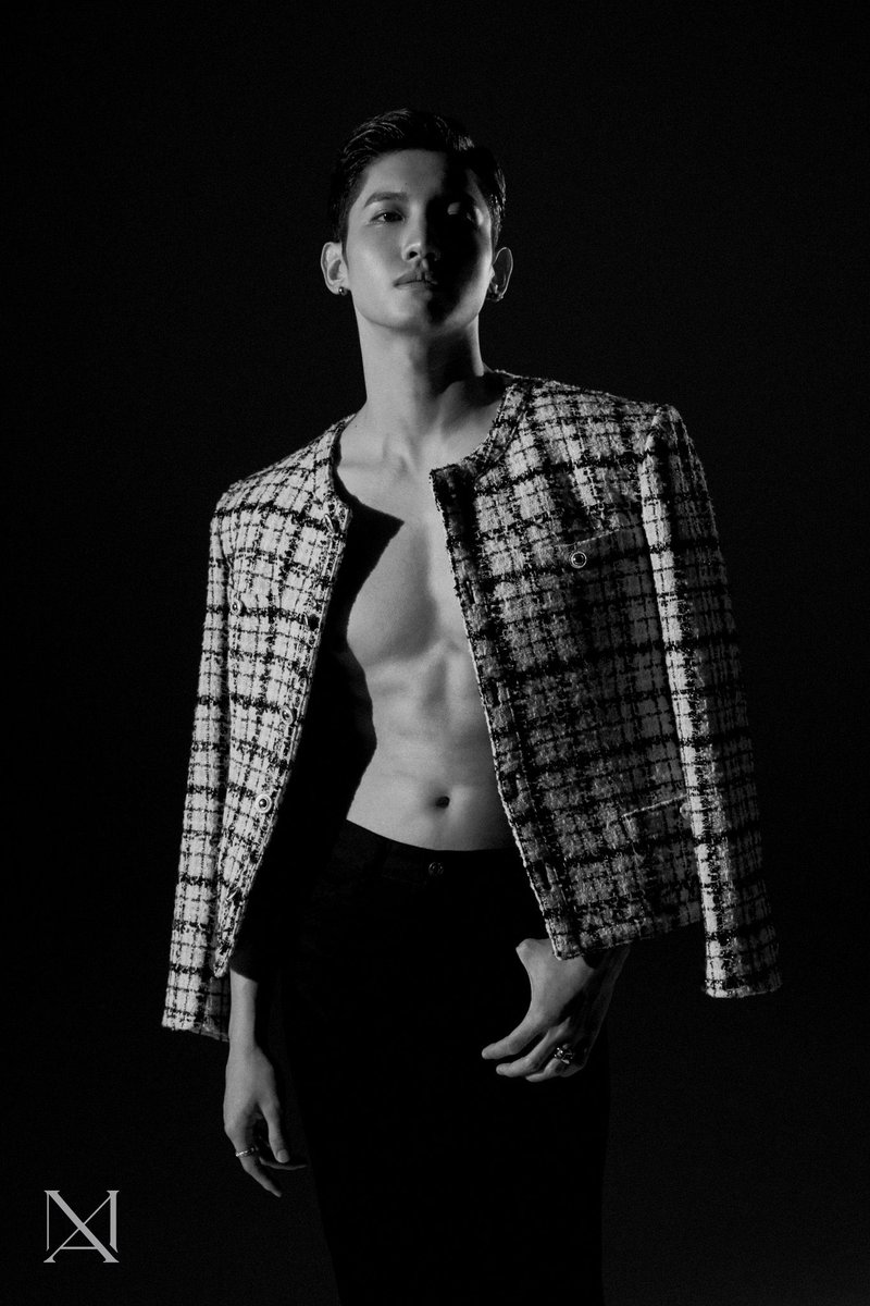yunomariuosao's tweet photo. こうなったら並べたくなるよね。

#MAX #최강창민 #TVXQ! #동방신기 #東方神起 #MAX_Chocolate #최강창민_Chocolate #Chocolate #チャンミン #ユノ https://t.co/skxOjZrFcj