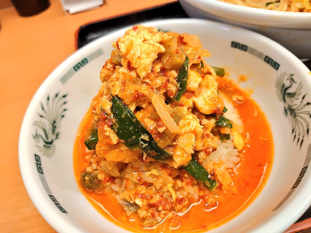 くに 大宮担々麺 半チャーハンセット モリモリサービス券使用で麺大盛り 具だくさんのピリ辛スープを半チャーハン にかけて 大宮スープチャーハンにしちゃうわよ દ 日高屋 クレアモール ラーメン 大宮担々麺 半チャーハン 川越 くに 大宮担々麺 半チャーハンセット モリモリサービス券使用で麺大盛り 具だくさんのピリ辛スープを半チャーハン にかけて 大宮スープチャーハンにしちゃうわよ દ 日高屋 クレアモール ラーメン 大宮担々麺 半チャーハン 川越