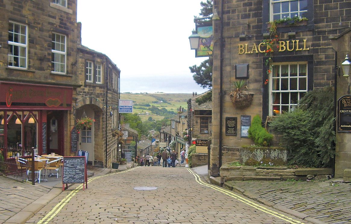 In 1855 #onthisday Charlotte Bronte died. She grew up in Yorkshire with her sisters in a very closed environment, where their imagination turned to plays and storytelling. bit.ly/2VWPP0I <a href="/BronteParsonage/">Brontë Parsonage Museum</a> #storytelling <a href="/YorkshireGuides/">YorkshiresBestGuides</a>