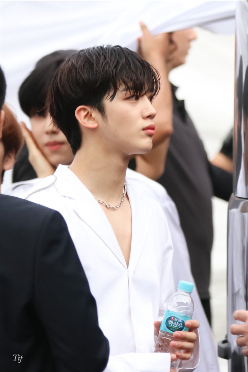 Tif971004's tweet photo. #이한결 #LEEHANGYUL
#김요한 #KIMYOHAN https://t.co/EzuryWxQb1