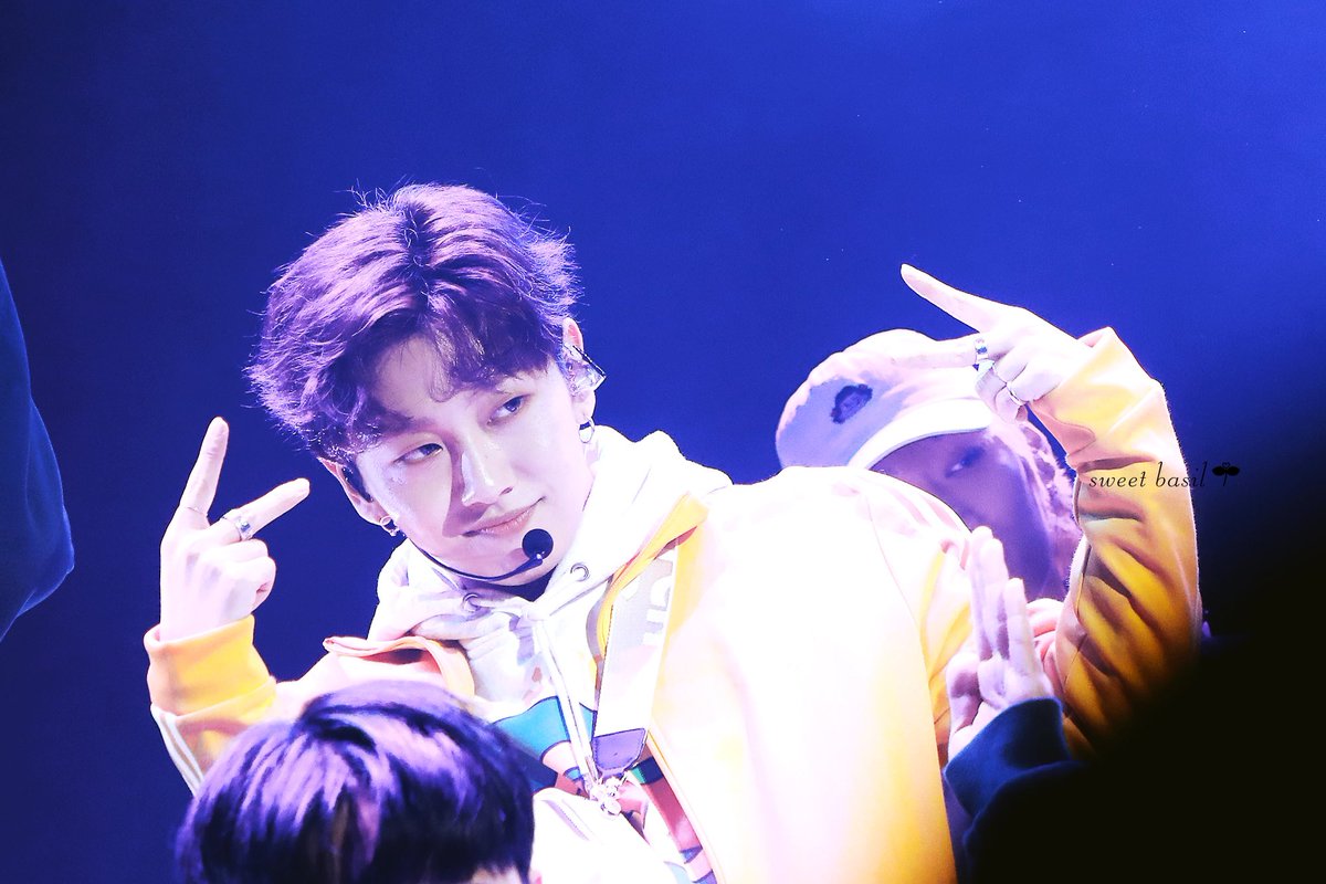 190123 #biRTHday showcase 

✌️✌️

#노태현 #ROHTAEHYUN #iwannaknow