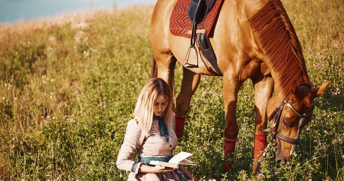 FEI_Global's tweet photo. Dust off that dictionary, pick up a pen and open your laptop - there are stories to write! 📚

From fictional tales to biographical works, we've got tips on how to tell your equestrian story. 👇

https://t.co/erTc6ZU6n2 https://t.co/X21vbyS0ZD
