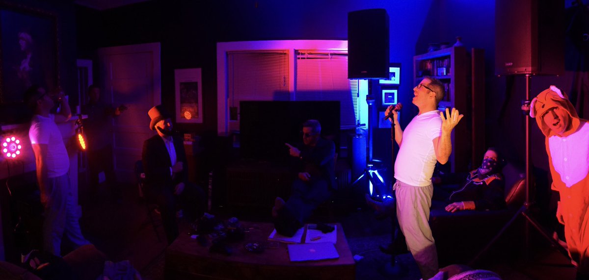 FactoryCLT's tweet image. Our new house team had a great show last night— Thank you to everyone who couldn’t make it out!

@FactoryCLT #Charlotte #CharlotteNC #NC #CLT #CharlotteStayHome #Noda #SouthEndClt #QuarantineComedy #ImprovPhotography #RobotJohnsonSketchComedy #QueenCityComedy #QueenCityQuarantine