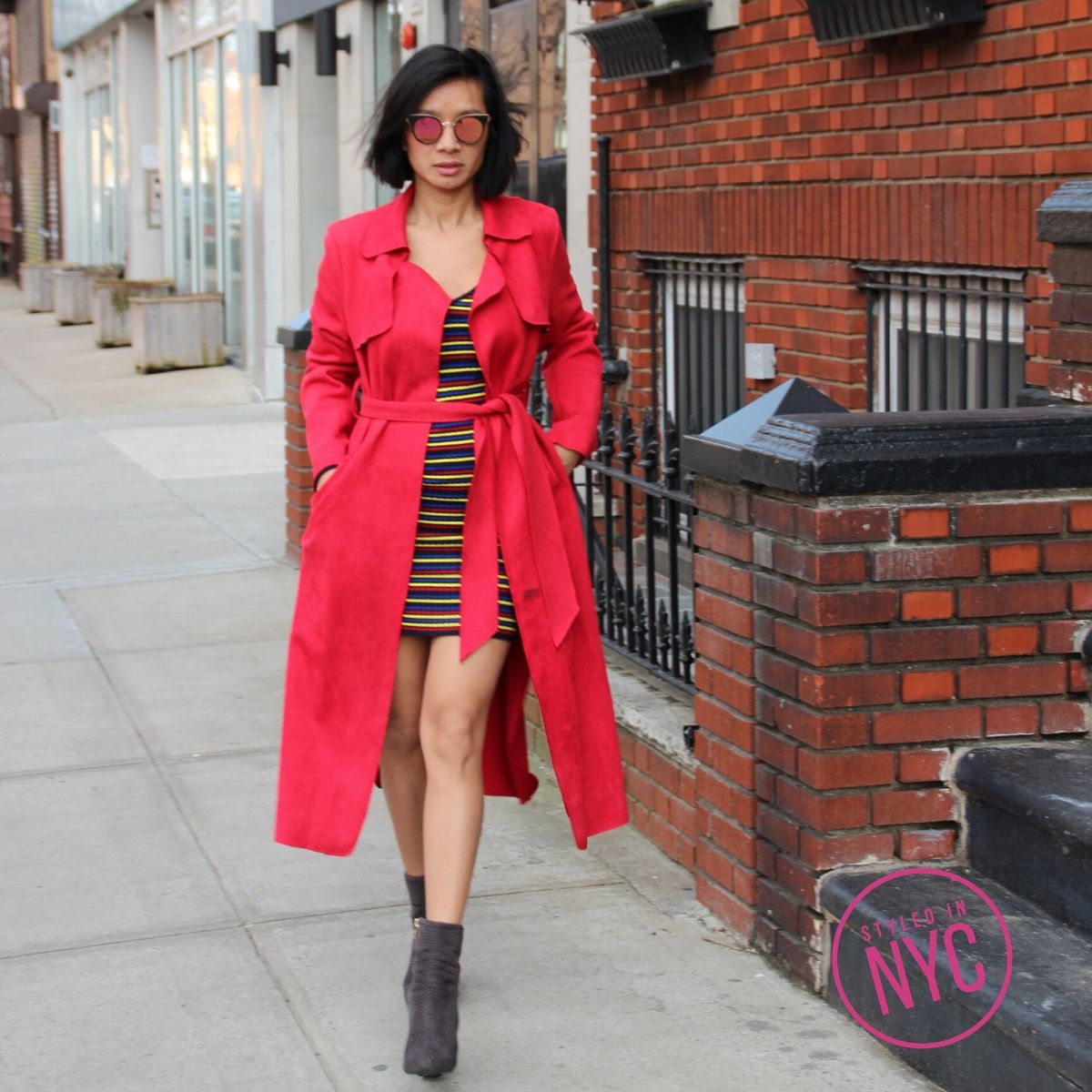 myMODABOX's tweet photo. Never underestimate the power of fashionable styling! Even simple streetwear can look runway-worthy!

…
#ModaBox #Modaoftheday #MyModaOOTDMyModaBox #ModaWeek #ModaStyle #Clothes #Fashion #NewYork #SelectBox #PremierBox #LuxeBox  #OOTD #Style #InstaFashion #Vintage https://t.co/YK12aQLwcw