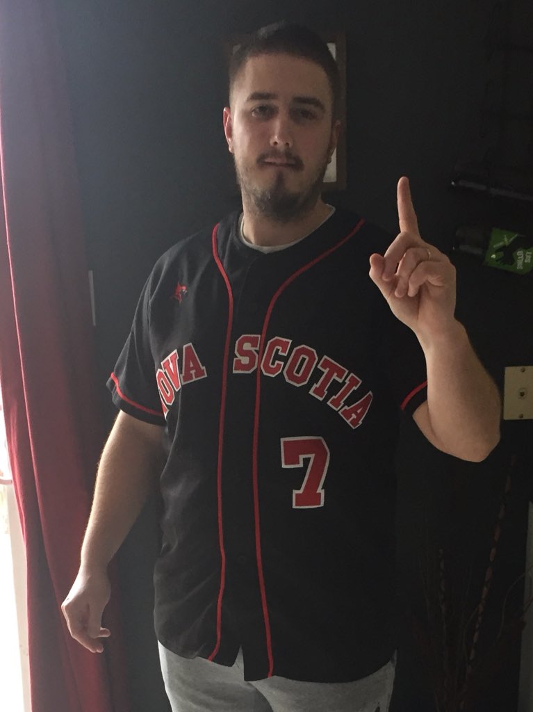MrCross902's tweet photo. Happy jersey day to all of my fellow @RLJH_HRSB Leopards.  Here’s to hoping there will be a baseball season! https://t.co/ETau5v3m9R