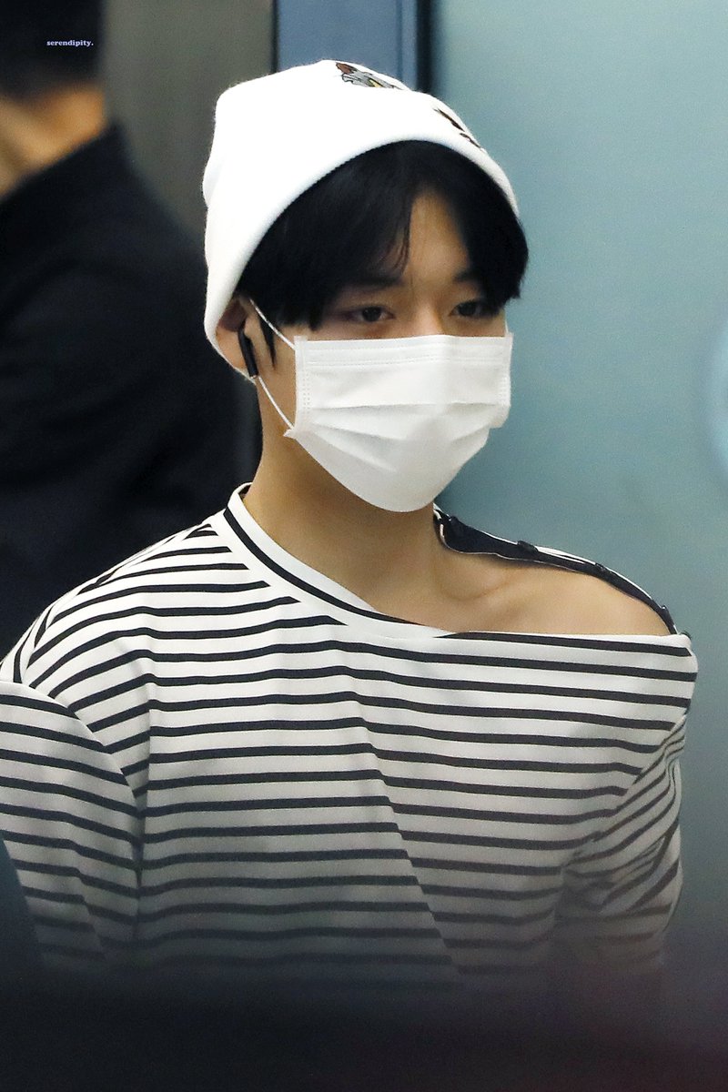 srdpt_eric's tweet photo. #박지훈 #PARKJIHOON #만우절 https://t.co/AF4KDvBrPv