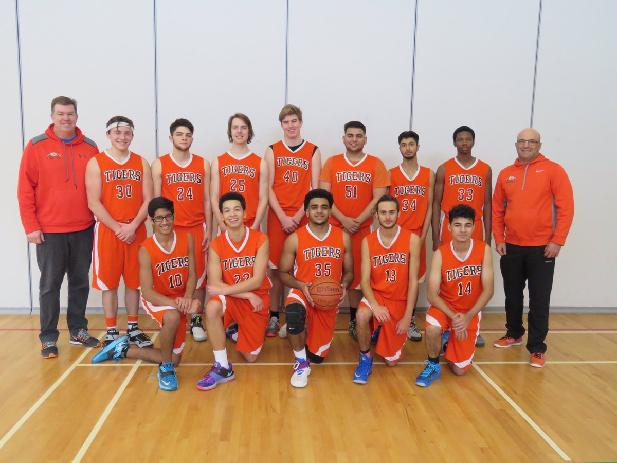 I accept the challenge from <a href="/Holytrinityball/">Andrew Saulez</a>.  Once nominated, you have 24hrs to respond or donate $20 (or both) to a charity of your choice.  Post a pic of yourself coaching. I nominate <a href="/SaugaBasketball/">Sauga Basketball</a> <a href="/albertfong/">方老師 🤜🤛🏿</a> <a href="/briangrandy/">Brian Grandy</a> <a href="/Madlertweets/">Michael Adler</a>