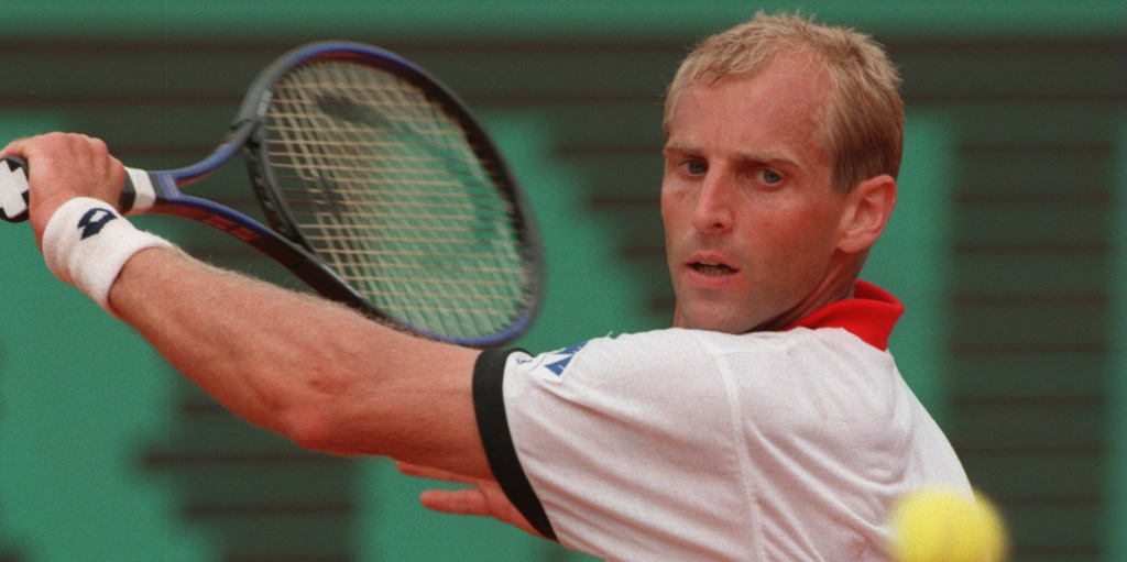 LaykoldCourts's tweet photo. #TriviaTuesday #MissingMiami Question 1 - Why did Tomas Muster pull out of @MiamiOpen final in 1989?
A- He was hit by a car
B - He forgot
C - He had food poisoning
D - He was stuck in traffic
#Laykold #MiamiOpen #trusted #chosen #advancingcourtsports https://t.co/gjQ6hiSnnj