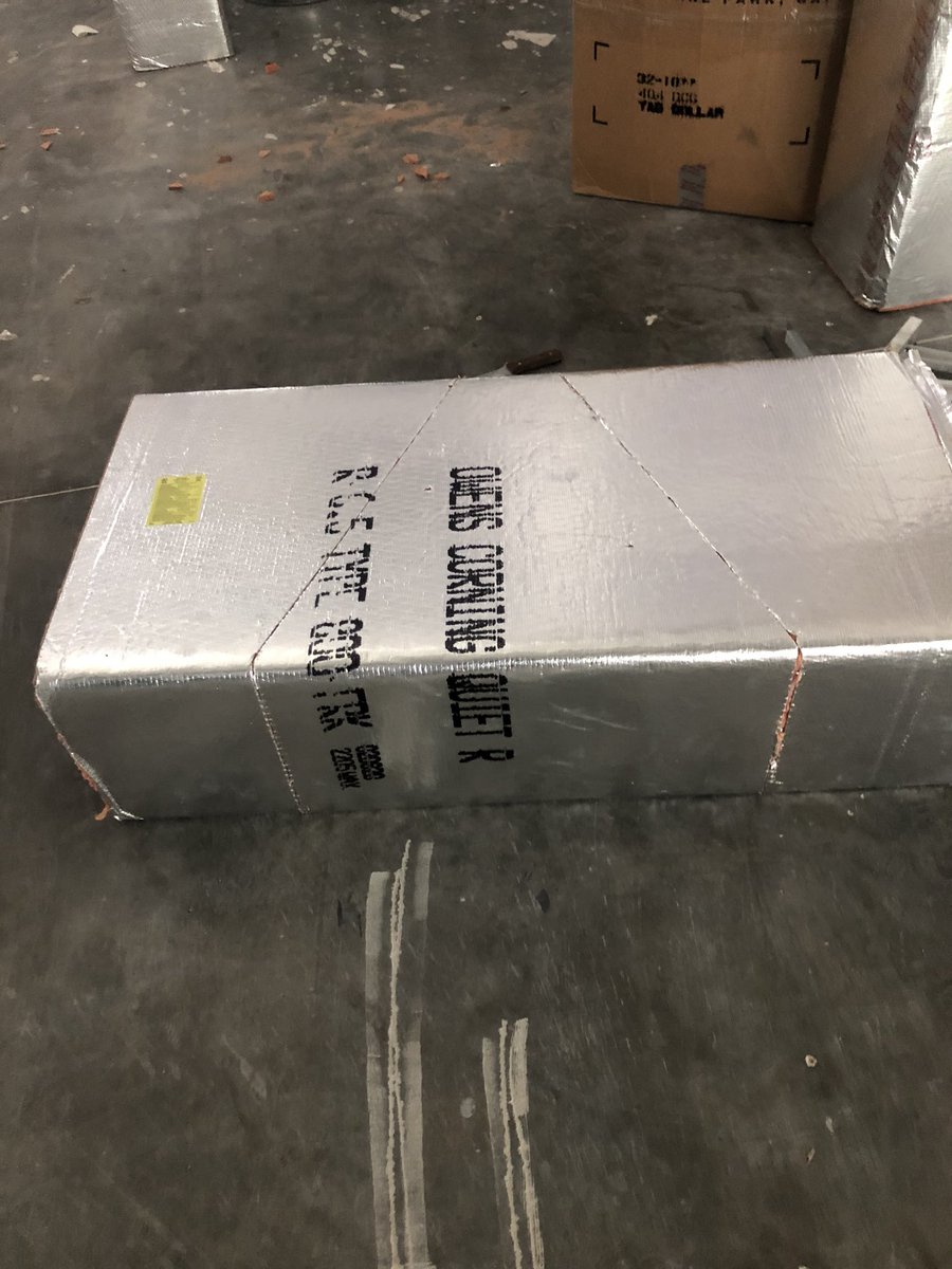 cleverduct79's tweet photo. Making a 90 degree turn with Duct Board to finish my Trunk Line.
#Ductrunner #Ductlife #Qualitywork https://t.co/x4ebRmO1qR