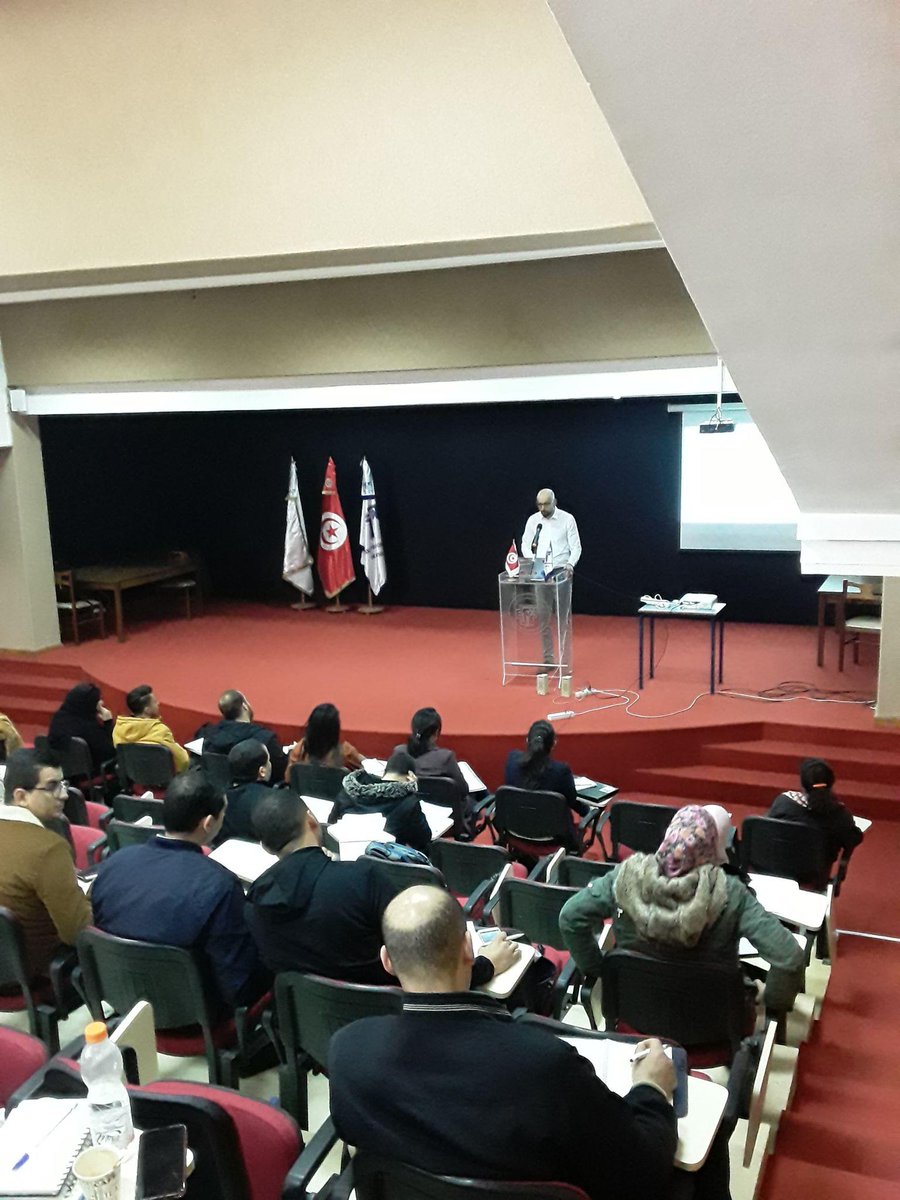 euranova's tweet photo. Three weeks ago, our research director @sskhiri talk to students about research and industry challenges at the #bigdata seminar organised at the Polytechnic School of Tunisia! https://t.co/WG6jDOW2Hl