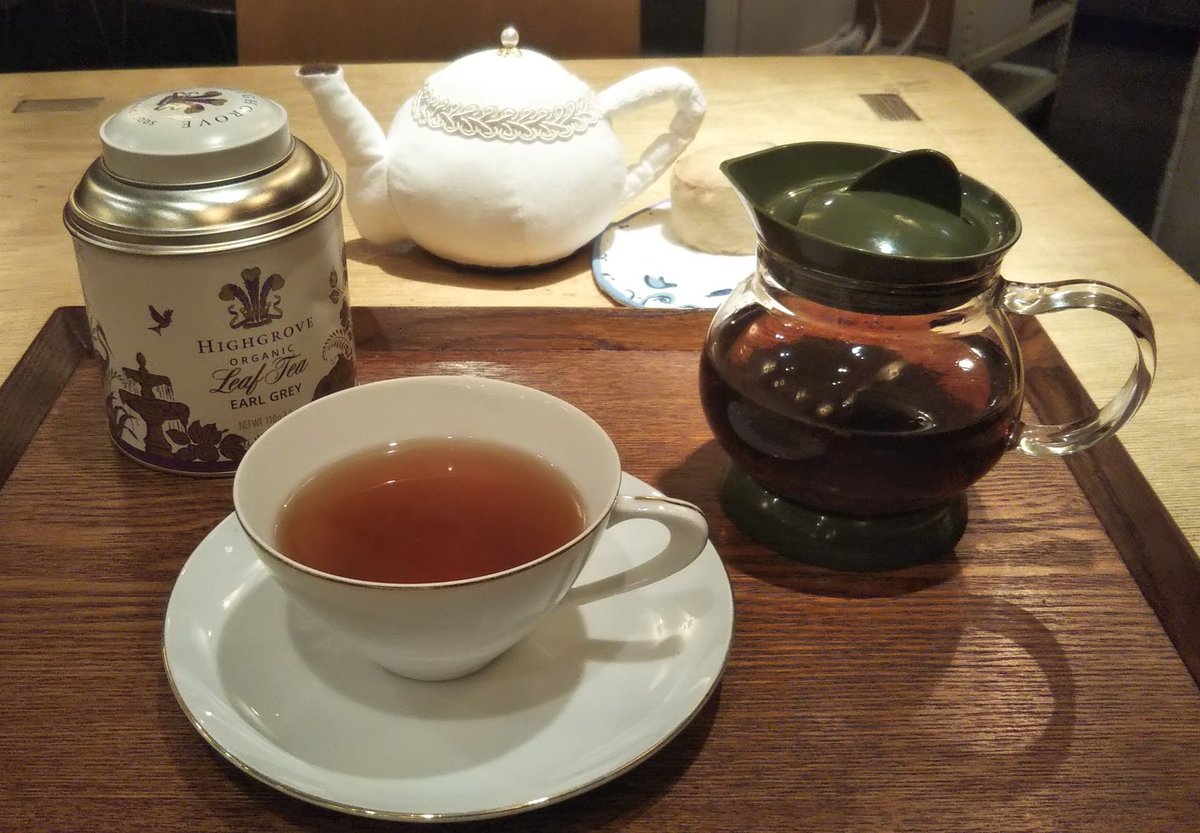 mika_38's tweet image. 今日の紅茶

アールグレイ

上品な香りで美味しい。

いろいろ打ち合わせなどしてきました。

#紅茶
#2cups