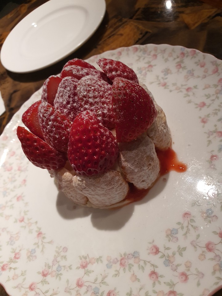 JYPETWICE's tweet photo. Photo by MOMO 

#TWICE #트와이스 #TWICEFOOD https://t.co/VTma4AfFno
