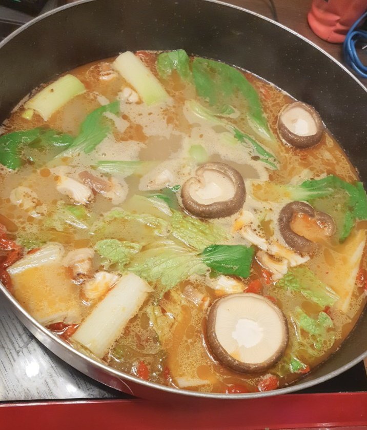 JYPETWICE's tweet photo. Photo by MOMO

#TWICE #트와이스 #TWICEFOOD https://t.co/7l2yf7JjSj