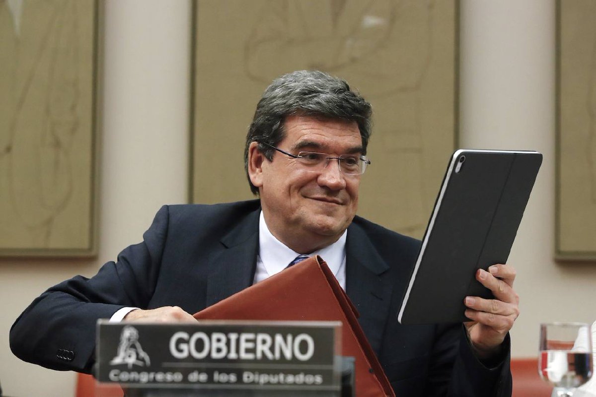 NazarethPinill6's tweet photo. Así se endurecerá las #CondicionesDeAcceso y #CobroDeLaPensiónDeJubilación en España.
El ministro de #SeguridadSocial apuesta por ampliar de 25 años a 35 años el periodo computable para calcular la prestación y desincentivar las jubilaciones anticipadas.
https://t.co/hDoywCosMs https://t.co/S58onRG1h3
