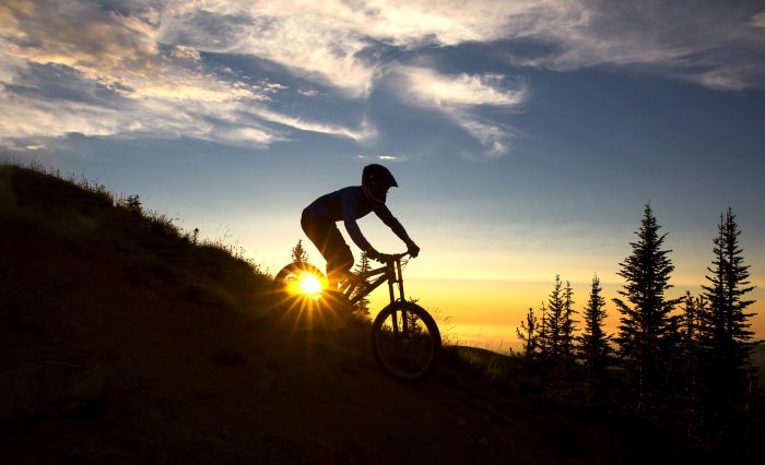 yakimavalley's tweet photo. Wondering where to ride? From one end of the Yakima Valley to the other, mountain bike enthusiasts find dozens of single-track trails for every riding level.      https://t.co/vZd5AadobV #Singletrack #Mountainbike #bike /3thisisyakima #hike https://t.co/l2RuVmZcyy