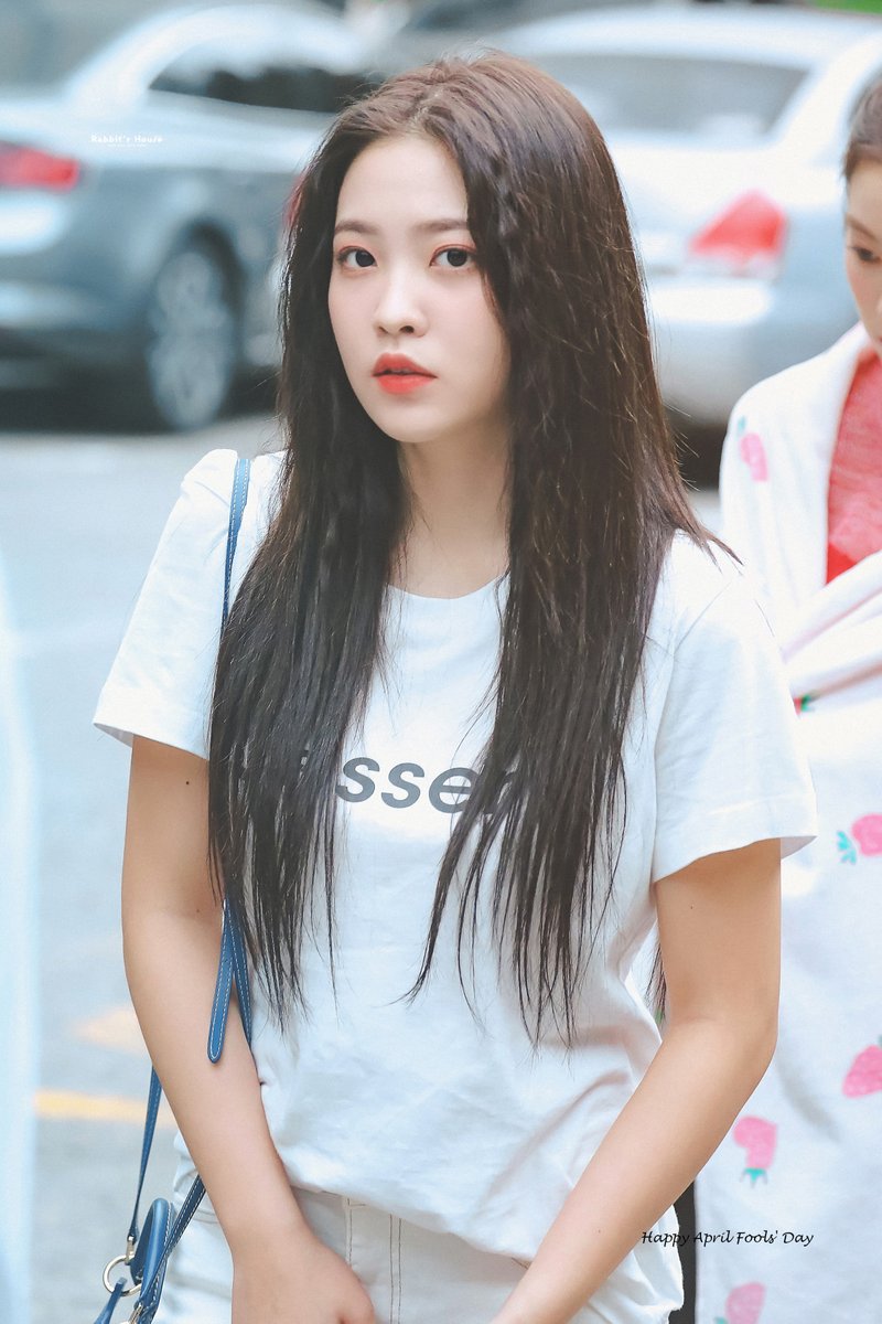 RH950922's tweet photo. #예리 #YERI #레드벨벳 #RedVelvet
 #AprilFoolsDay #만우절 https://t.co/l3AquR5Kdk