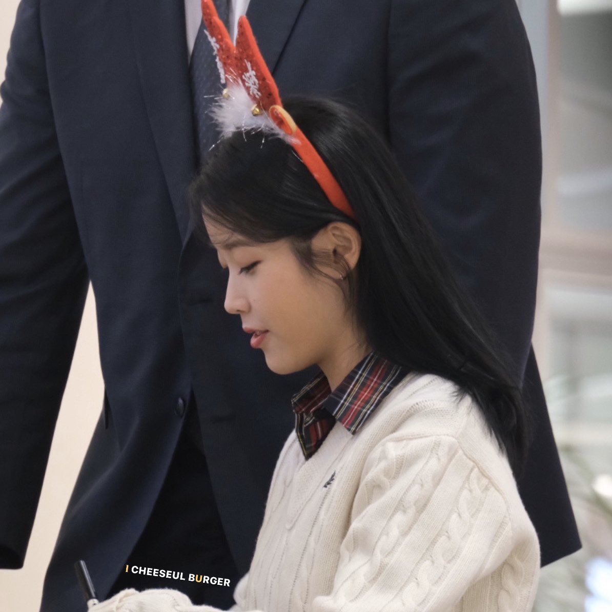 Cheeseulburger2's tweet photo. 진짜 너무 귀여워~

by I cheeseul bUrger

#아이유 
#이지은 
해피 만우절ㅋㅋ 다들 건강하고 행복하길 바랍니다~
#Aprilfoolsday2020 https://t.co/1KwVzU4tiX