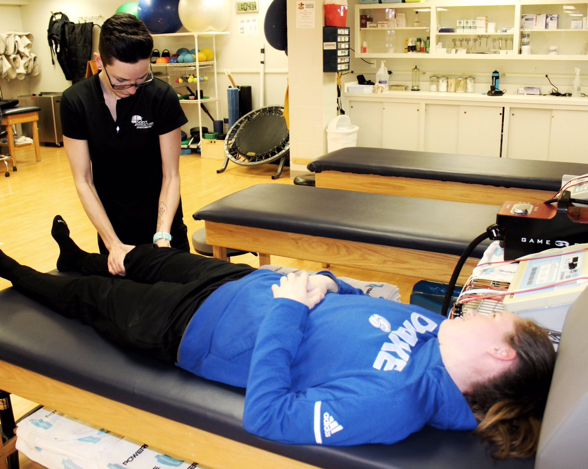 select_pt's tweet photo. A congratulatory end to #NATM2020! Proud to recognize our Emma Nye after the she earned the Mid-America Athletic Trainers Association Young Professionals’ Distinction Award! @DrakeUniversity @DUBulldogs #HealthCareThroughAction https://t.co/vTQejLDFko