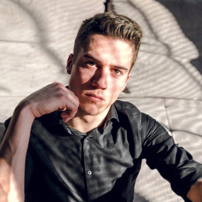 kamtargonski's tweet photo. #NewProfilePic https://t.co/9hVFJqoRjY