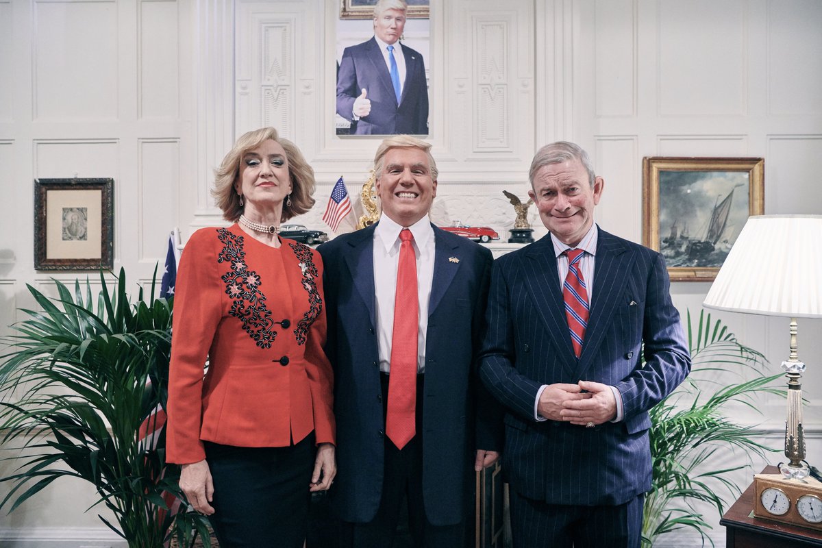 Not long now until last episode of this series of #TheWindsors! Tune into <a href="/Channel4/">Channel 4</a> at 10.15pm for some royal laughs #Selfisolationhelp #TVComedy #Channel4 #RoyalFamily @All4