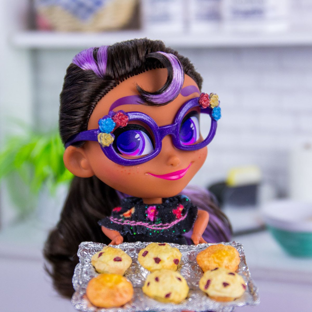 This is what you call friend-chip goals.

We'll save you a cookie. 😉