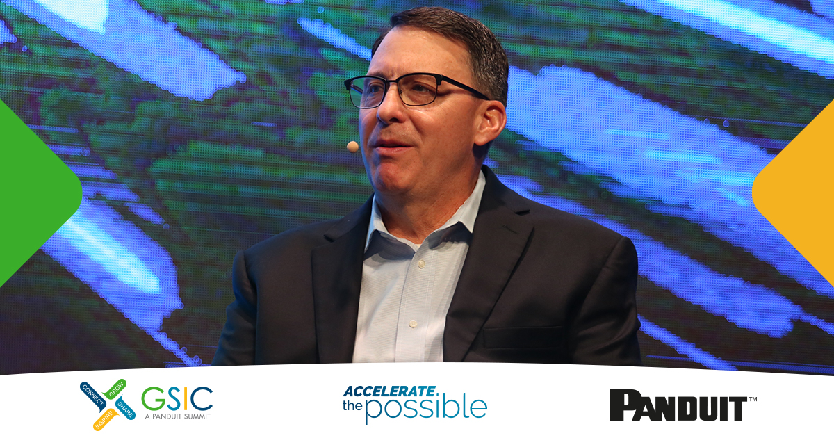 PanduitLATAM's tweet photo. "La transformación digital sigue teniendo una vigencia enorme en los negocios porque los entornos de infraestructura cambian y se mejoran constantemente." Tom Walsh en la Mesa redonda de "Infraestructura de Redes y Transformación Digital" #PanduitGSIC 2020 #Acceleratethepossible https://t.co/kqyTknetfT