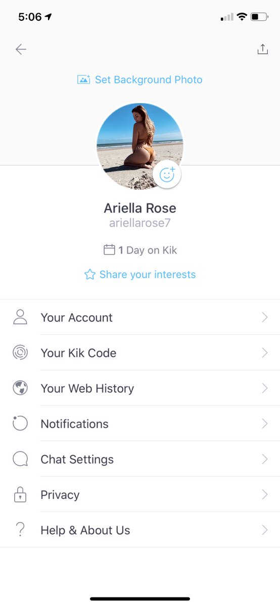 AriellaRose7's tweet photo. Add your queen on kik to session 🤪 time to drain your wallet 🤑🤑 @rtfemdom1 @rtfindom @FindomRT8 #paypigwanted #kik #session #queen #domme https://t.co/0uiKlAsxvH