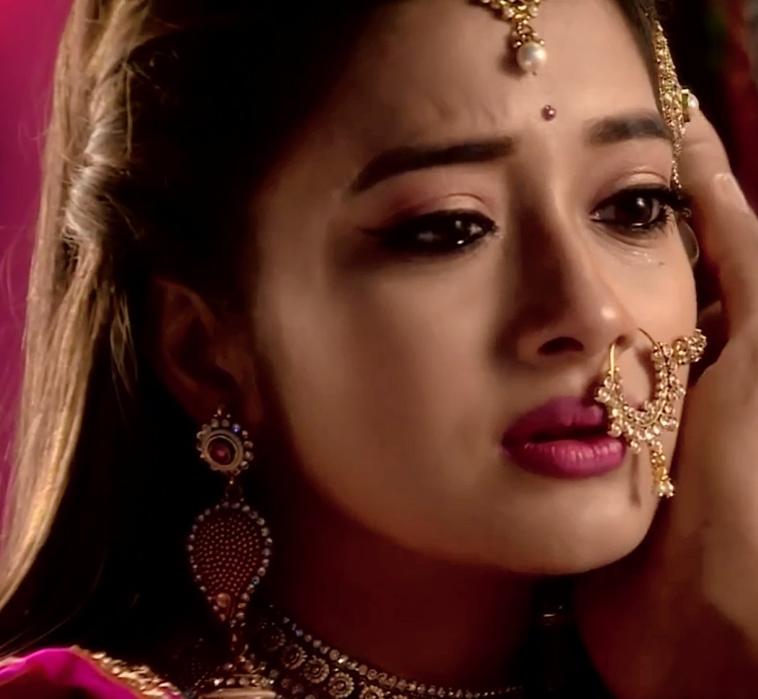 BeingPremForver's tweet photo. #uttaran #serialindia #meethi #akash #ichcha #tapasya #veer #ichchaveersinghbundela #tapasyatakor #veersinghbundela #colorstv #meethi #meethichatterjee #tinadattaa #akashchatterjee #mrunaljain #mukta #tinadatta #rashmidesai #gauravchopra #sreejitade #raghuvendraprataprathore https://t.co/x7bOHqDutp