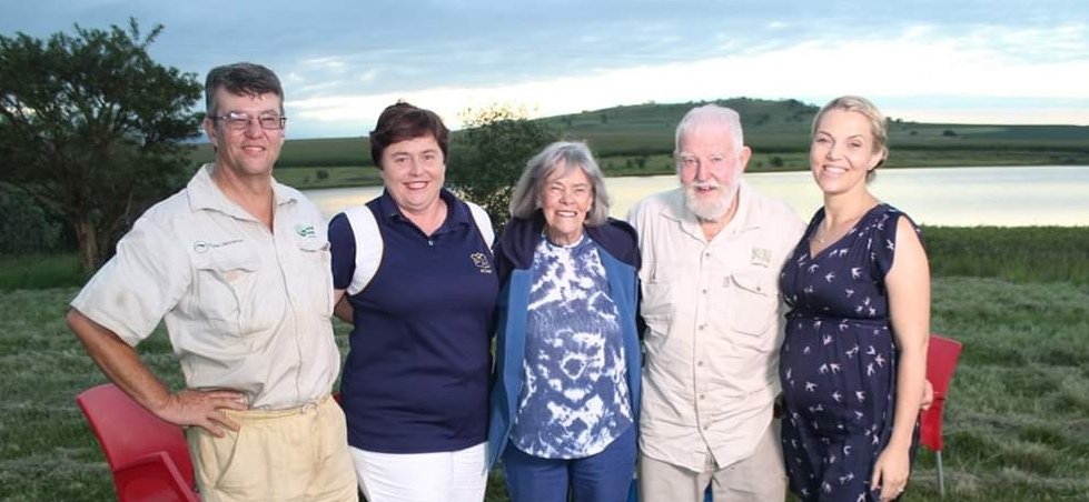 BrettMuirhead1's tweet photo. Extremely Proud of my family! Couldn't have asked for a better home and foundation for life! Your sweat and tears have and will continue to prove it's worth!

#MuirheadFamily #Farming #Landbouweekliks https://t.co/iZILvj40yy