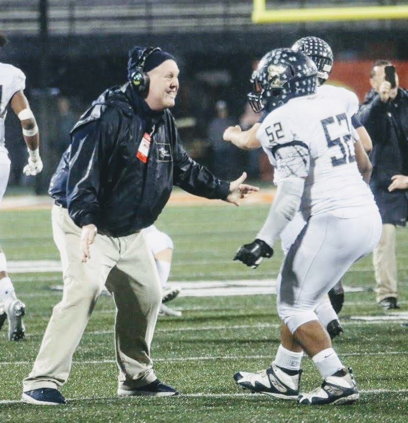 Coondog65's tweet photo. Challenge accepted @Kelley56R

Once nominated you have 24 hours to respond or you donate $20 to local charity. Post at least 1 picture of you coaching, then nominate 4 coaches.

I nominate: @_Jimbo_20 @anthony_nav42
@coachjohnson615 @avery_weston https://t.co/F7omW49u7N