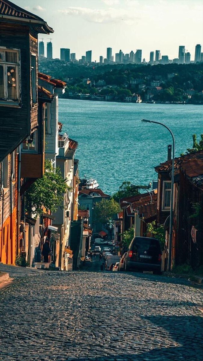 Herkes en sevdiği görselleri bıraksın yoruma