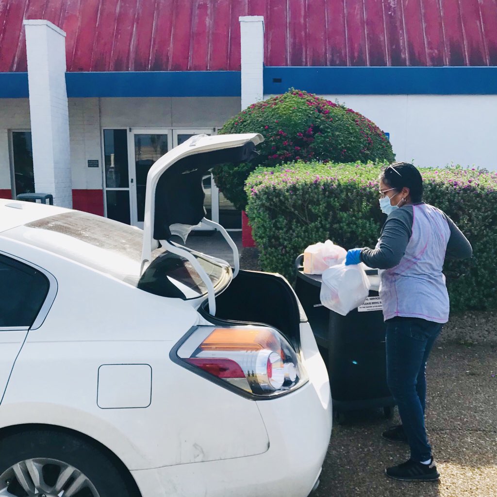 SalArmyMcAllen's tweet photo. The Salvation Army is providing assistance with food bags. Please call our office for phone interview 956-682-1468. This insures that both the public and our employees stay as safe as possible. https://t.co/Wry1jHi8mn