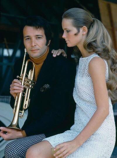 Happy birthday to American musician Herb Alpert, born March 31, 1935. Pictured with Cheryl Tiegs in 1967. 