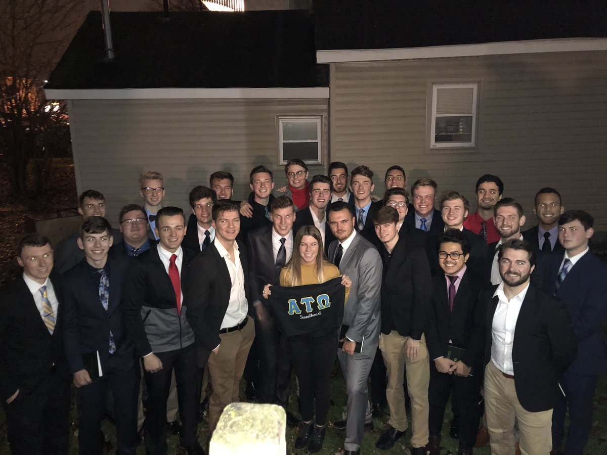 Wishing a super happy birthday to our SweetHeart <a href="/Megaanborger/">Megan</a> ! 

Our brothers love you and appreciate all you do for our chapter 🙌💘