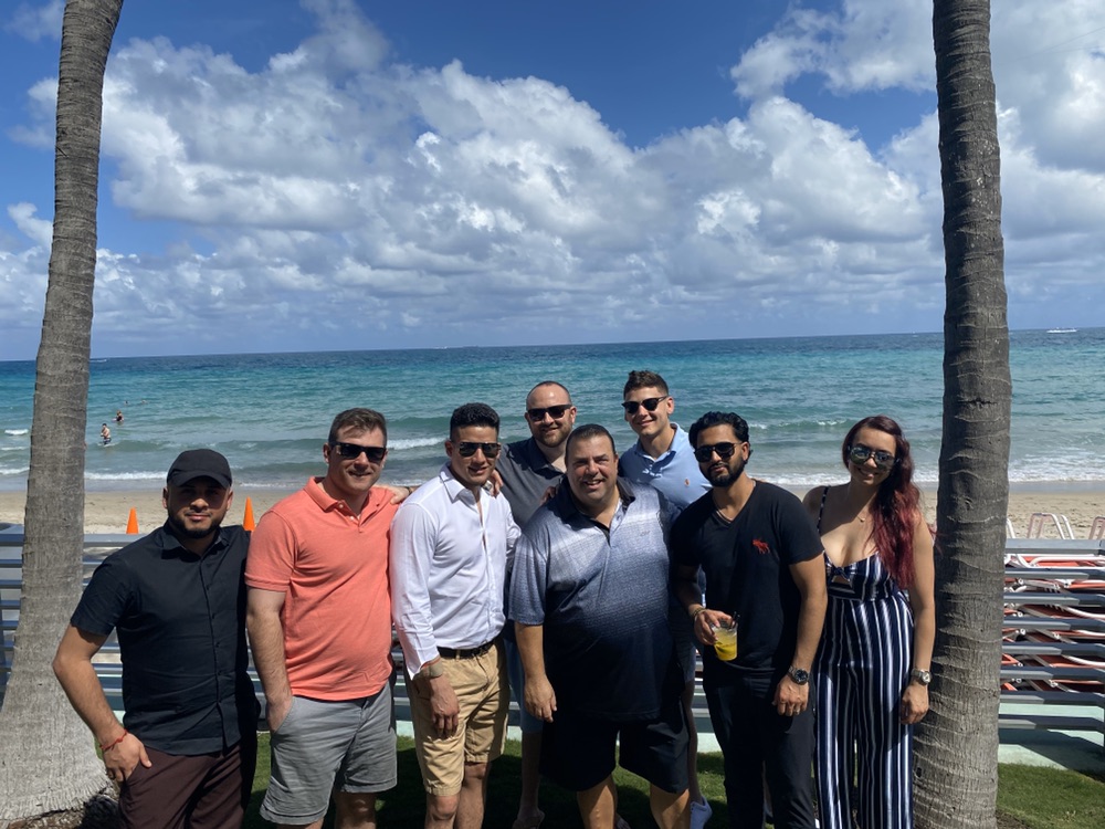 ArasGlobal's tweet photo. We're throwing it back to when our team attended the Top Rep Retreat in Miami! 🌞 We could not be more proud of these guys. 👏 https://t.co/GzN9Z3CFAJ
