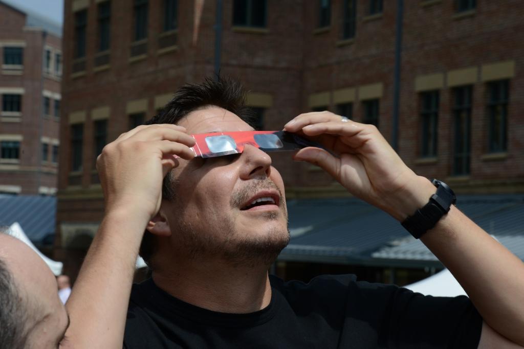 marceloclaure's tweet photo. Can you believe that the Solar Eclipse - and our #SunBlock2017 party - was almost 3 years ago? Time flies when you’re having fun. Share your memories with me, #SprintFam! #Throwback https://t.co/7iZNWLpBBJ